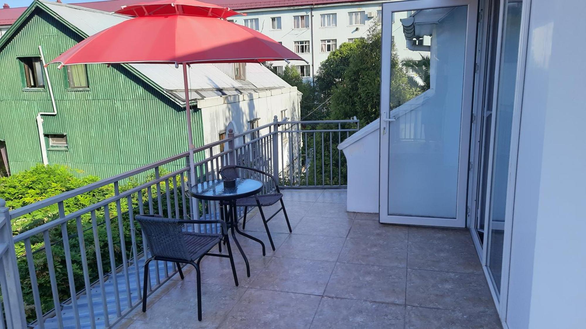 Guesthouse Next To Beach Batumi Zewnętrze zdjęcie