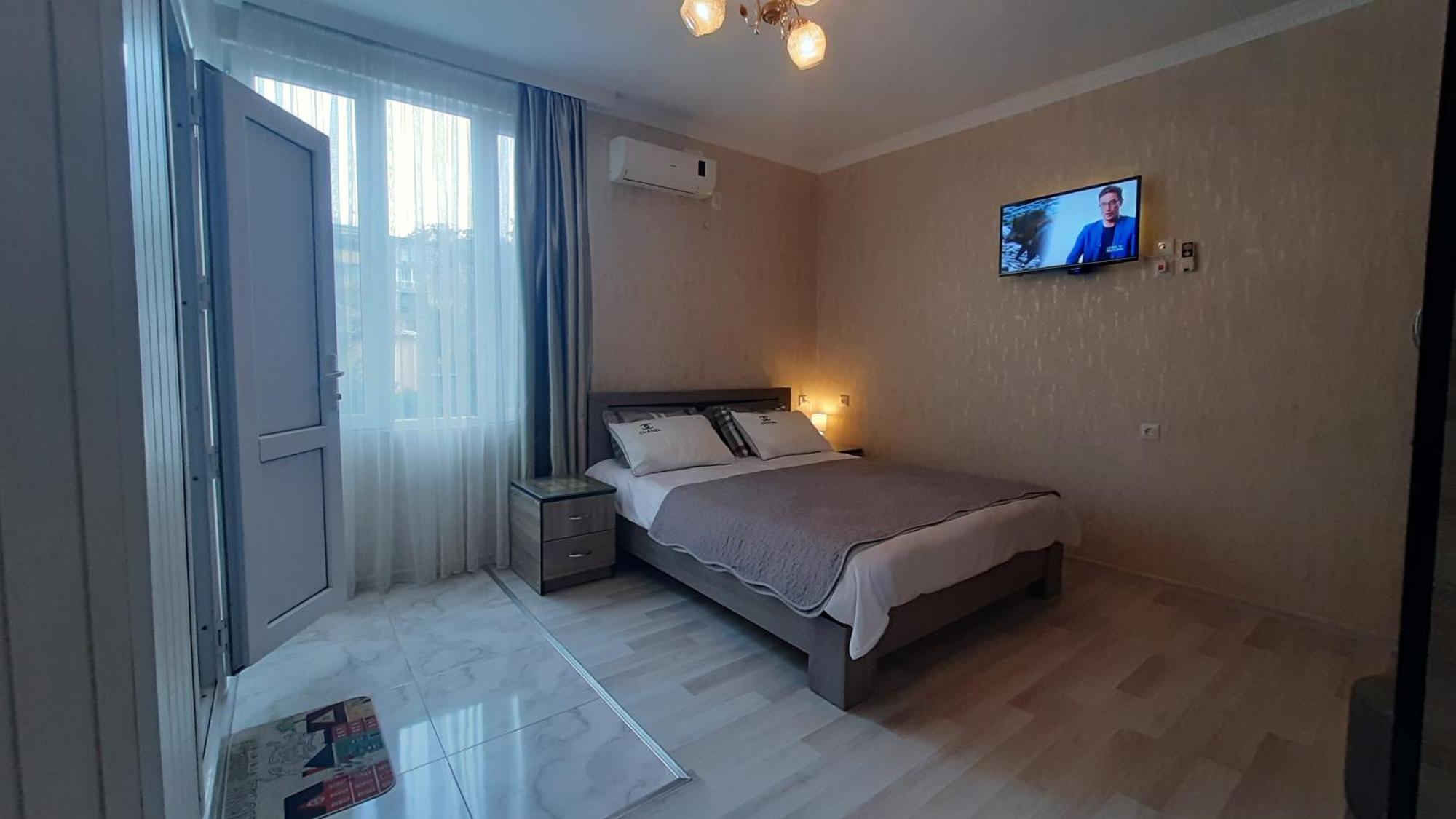 Guesthouse Next To Beach Batumi Zewnętrze zdjęcie