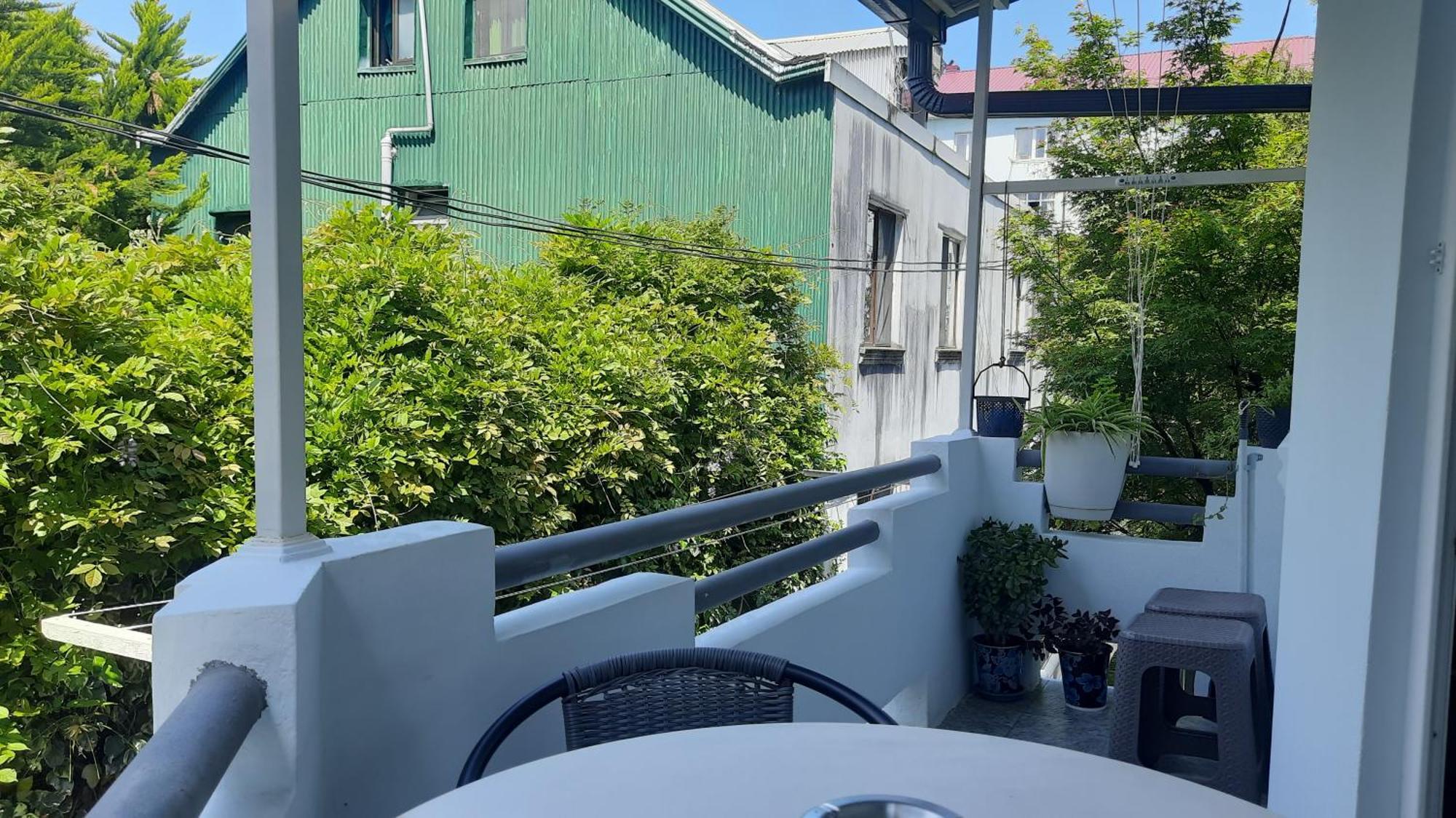 Guesthouse Next To Beach Batumi Zewnętrze zdjęcie