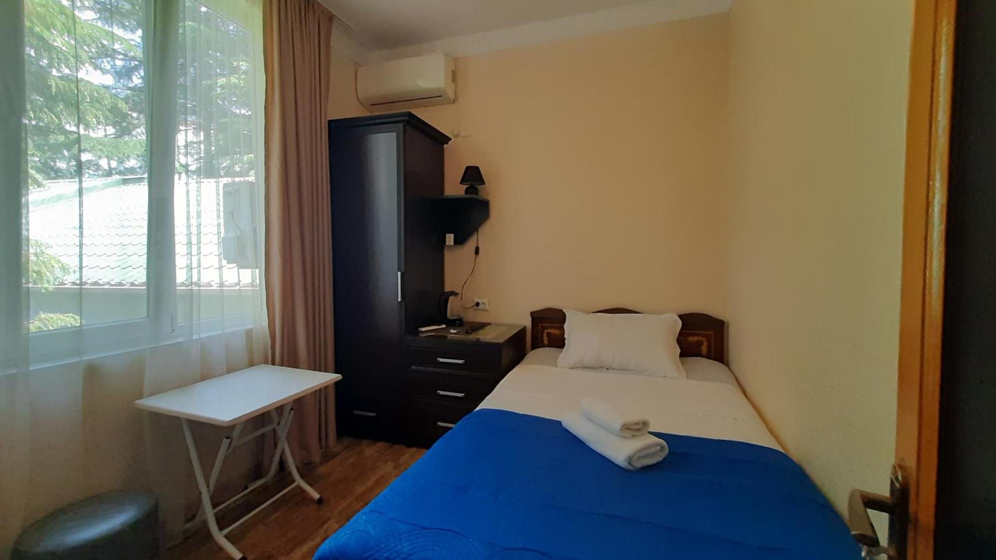 Guesthouse Next To Beach Batumi Zewnętrze zdjęcie